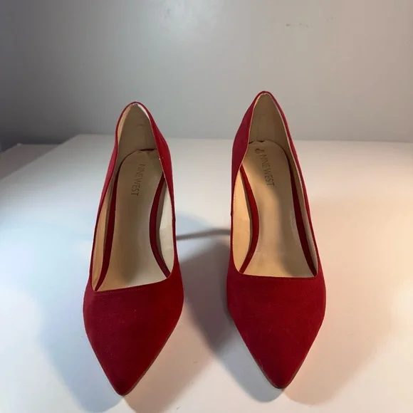 Nine West Women Red Suede Pointed Toe Pump Heels Size 8 1/2M, 3 3/4 in. heel New - Picture 2 of 8